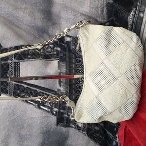 B. Makowsky White leather bag